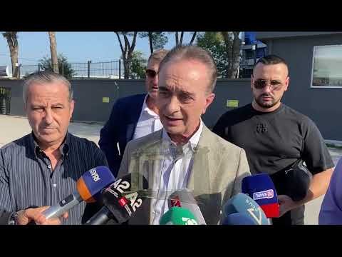 Luan Baçi dhe disa protestues të tjerë të PD në komisariatin e Policisë Fier, merren në pyetje në lidhje me protestën e opozitës.