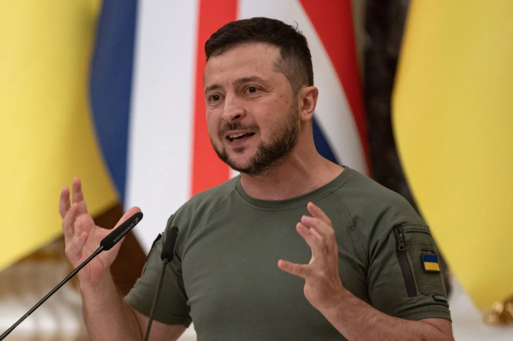 Zelensky: Ukraina duhet të përdorë diplomacinë për të përfunduar Luftën me Rusinë para 2025