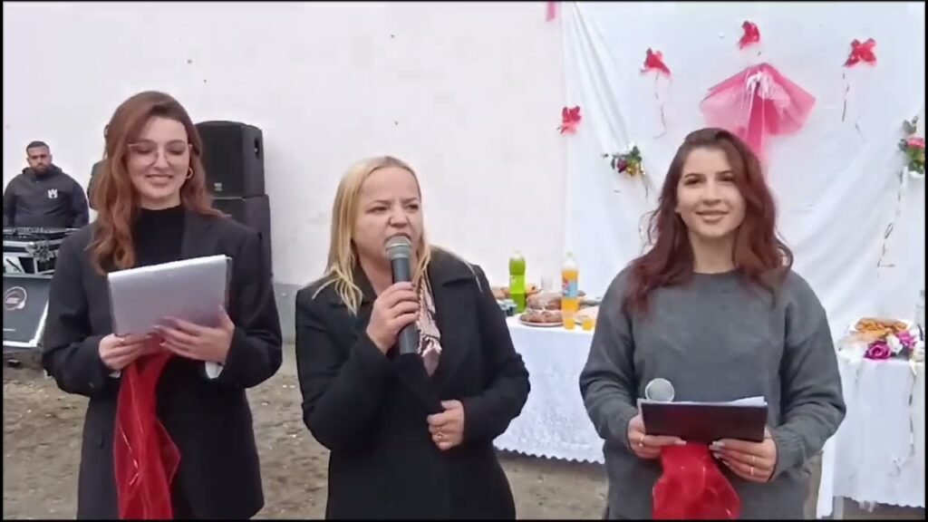 Kronikë: Shkolla e mesme e bashkuar Grabian në panairin e 12-të Kronikë: Shkolla e mesme e bashkuar Grabian në panairin e 12-të