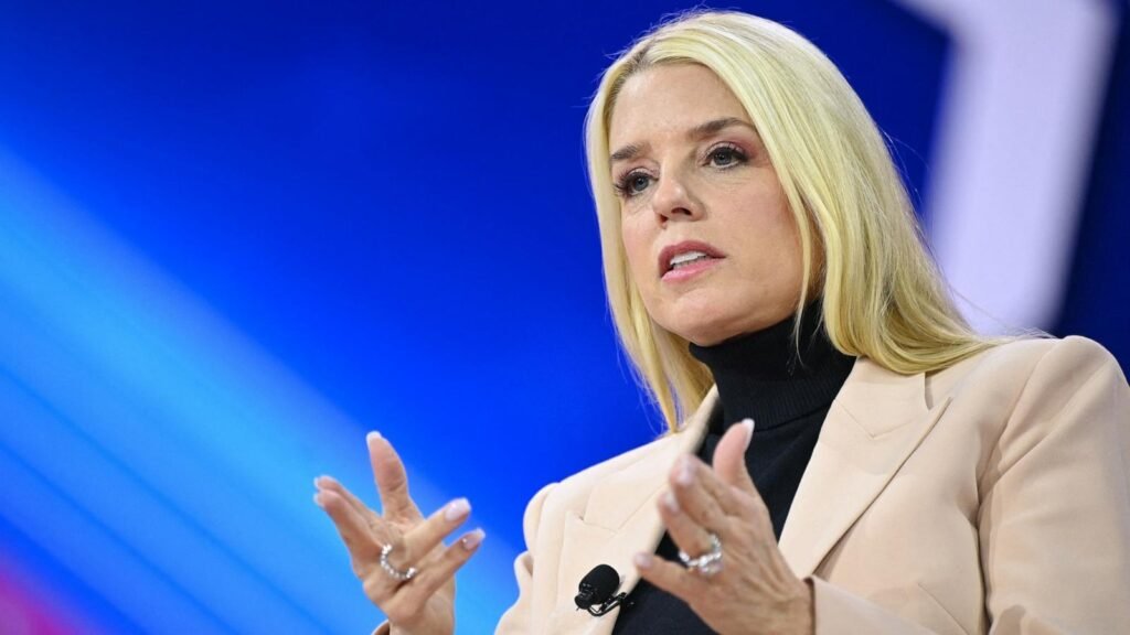 Pam Bondi: Kandidatura kontroversiale për Prokuroren e Përgjithshme në administratën Trump