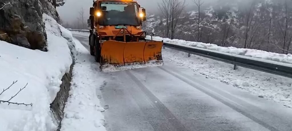 Reshjet e dëborës në Shkodër: Situata e qarkullimit dhe masat e marra