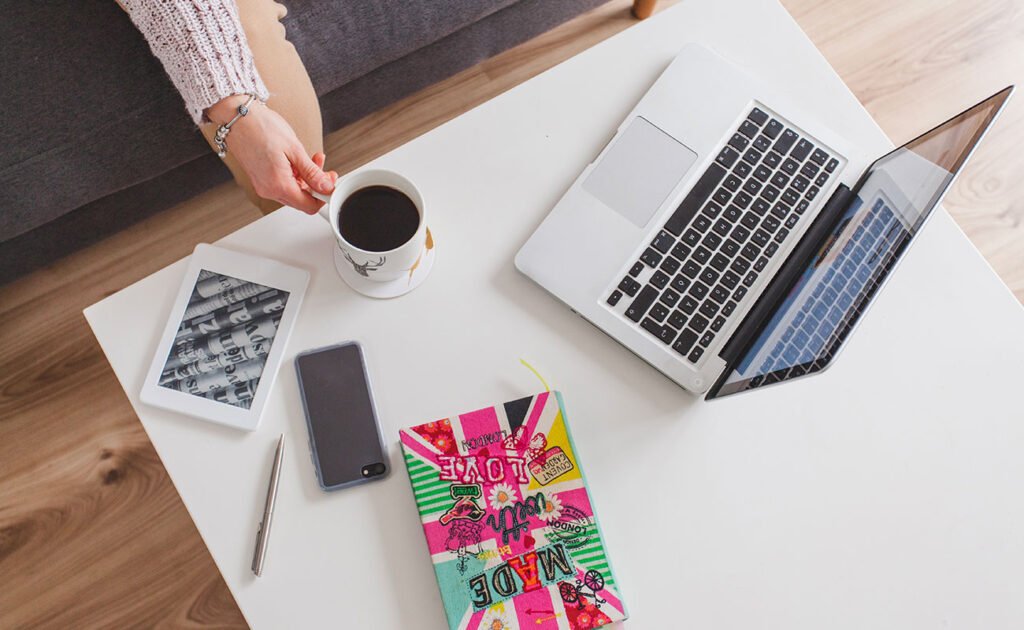 The Rise of Side Hustles: How Gen Z Is Redefining Work The Rise of Side Hustles: How Gen Z Is Redefining Work