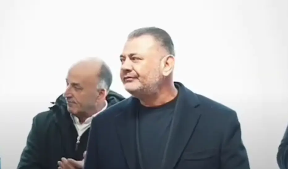 TOM DOSHI KANDIDON PËR DEPUTET NË SHKODËR TOM DOSHI KANDIDON PËR DEPUTET NË SHKODËR