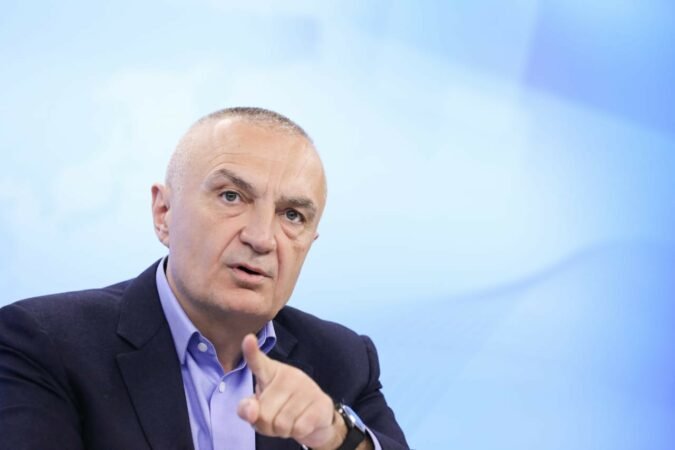 Ilir Meta: Fjalimi i Ramës më ndërpreu mëngjesin, kontrollet në qelinë Nr.5 vazhdojnë Ilir Meta: Fjalimi i Ramës më ndërpreu mëngjesin, kontrollet në qelinë Nr.5 vazhdojnë