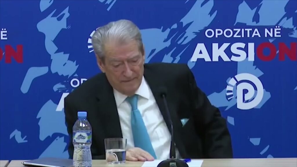 KRONIKË, BERISHA ME AKUZA: RAMA PO DRIDHET, VELIAJ U BURGOS QË TË MOS MARRË PS-në