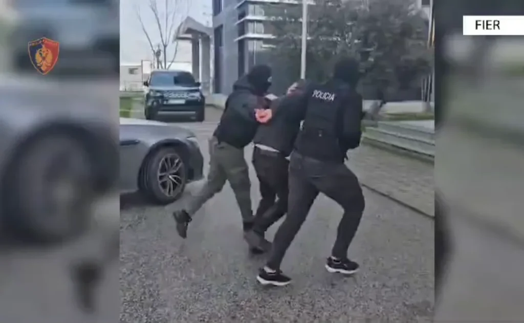 Operacioni “Transportuesi” në Fier: Arrestohet shtetasi i kërkuar për trafikim markotikësh