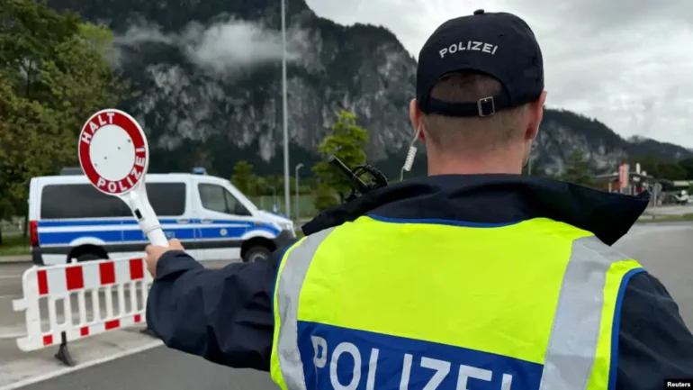 Gjermania shtrëngon masat për emigrimin e paligjshëm, zgjat kontrollet kufitare deri në shtator Gjermania shtrëngon masat për emigrimin e paligjshëm, zgjat kontrollet kufitare deri në shtator