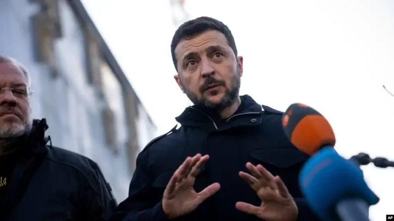 Zelensky: Ukraina ka pak mundësi mbijetese pa mbështetjen e SHBA-ve Zelensky: Ukraina ka pak mundësi mbijetese pa mbështetjen e SHBA-ve