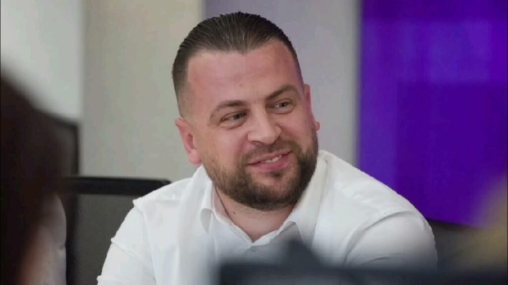 BELINDA BALLUKU TAKIM ME KANDIDATËT PËR DEPUTËTË NË QARKUN FIER BELINDA BALLUKU TAKIM ME KANDIDATËT PËR DEPUTËTË NË QARKUN FIER