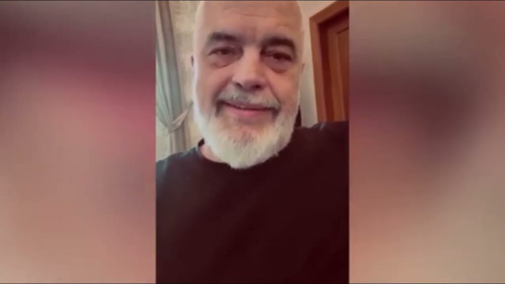 EDI RAMA SQARON GJËNDJEN E ENGJËLL AGAÇIT EDI RAMA SQARON GJËNDJEN E ENGJËLL AGAÇIT