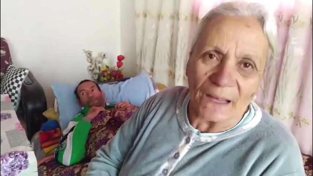 FAMILJA HAJDINI NË NEVOJË NË LUZ TË VOGËL JETON NË KUSHTE SHUMË TË VËSHTIRA FAMILJA HAJDINI NË NEVOJË NË LUZ TË VOGËL JETON NË KUSHTE SHUMË TË VËSHTIRA