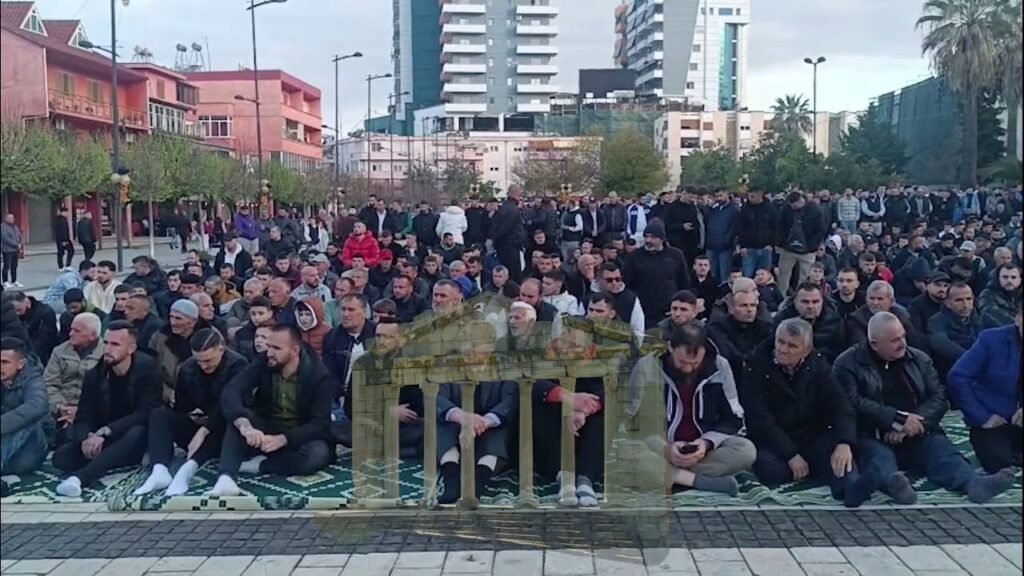 Fitër Bajrami në Lushnjë: Festë e Dashurisë dhe Bashkëpunimit