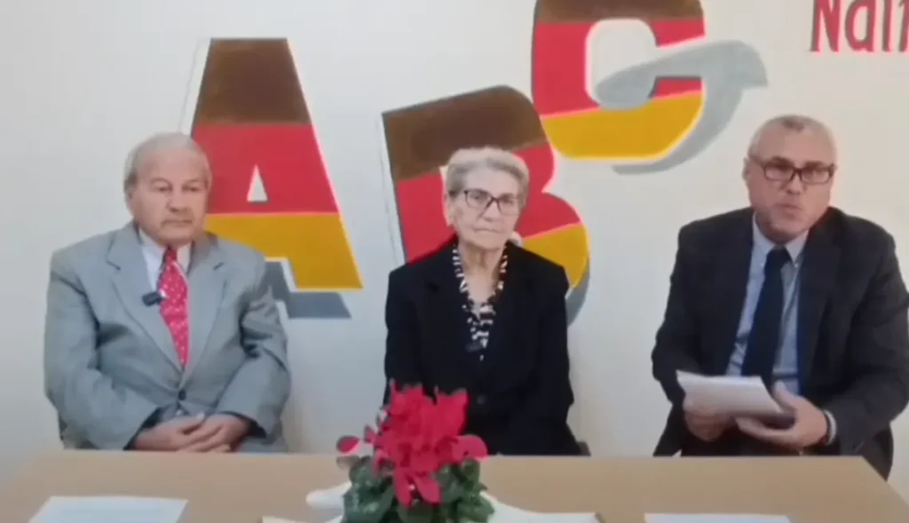Festat e 7-8 Marsit dhe rëndësia e arsimit: Intervistë me Savete Nushin dhe Kastriot Saliasin Festat e 7-8 Marsit dhe rëndësia e arsimit: Intervistë me Savete Nushin dhe Kastriot Saliasin