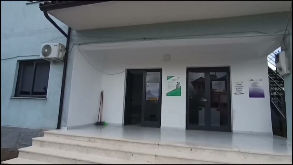 BANORËT E QAFË SHKALLËS, PROTESTË PËR TOKËN BANORËT E QAFË SHKALLËS, PROTESTË PËR TOKËN