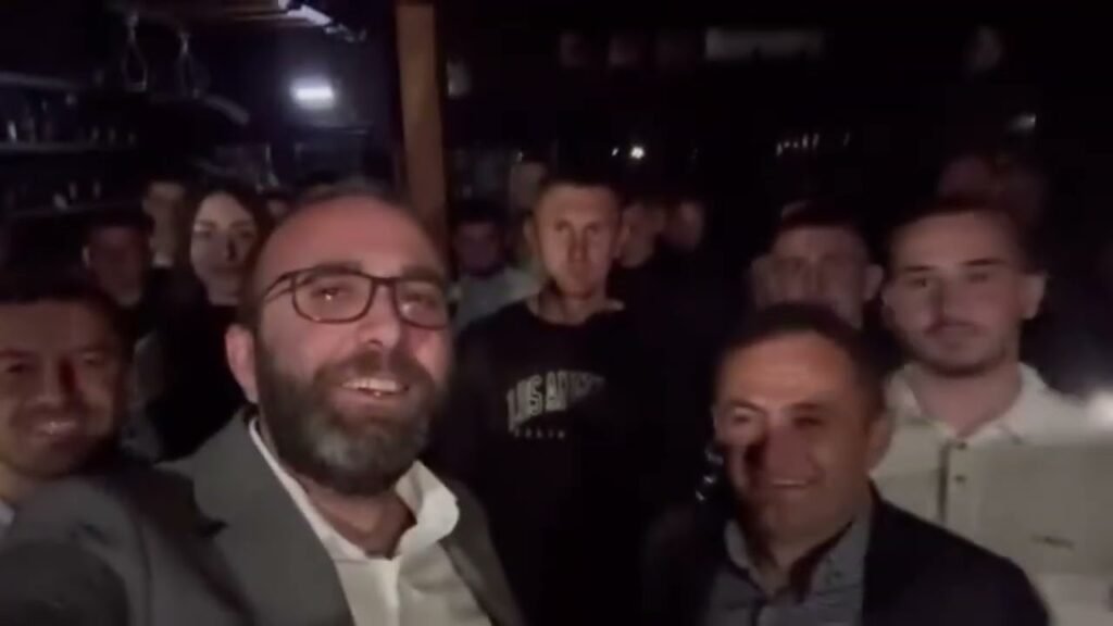 “BELINDA BALLUKU URDHËRON NDËRPRERJEN E ENERGJISË GJATË TAKIMIT NË DIVJAKË”, BARDHI REAGON “BELINDA BALLUKU URDHËRON NDËRPRERJEN E ENERGJISË GJATË TAKIMIT NË DIVJAKË”, BARDHI REAGON
