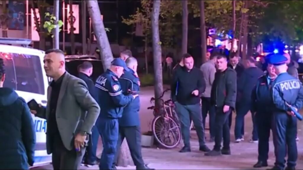 DEBATI DEGJENERON NË PËRPLASJE TË DHUNSHME NË TIRANË DEBATI DEGJENERON NË PËRPLASJE TË DHUNSHME NË TIRANË