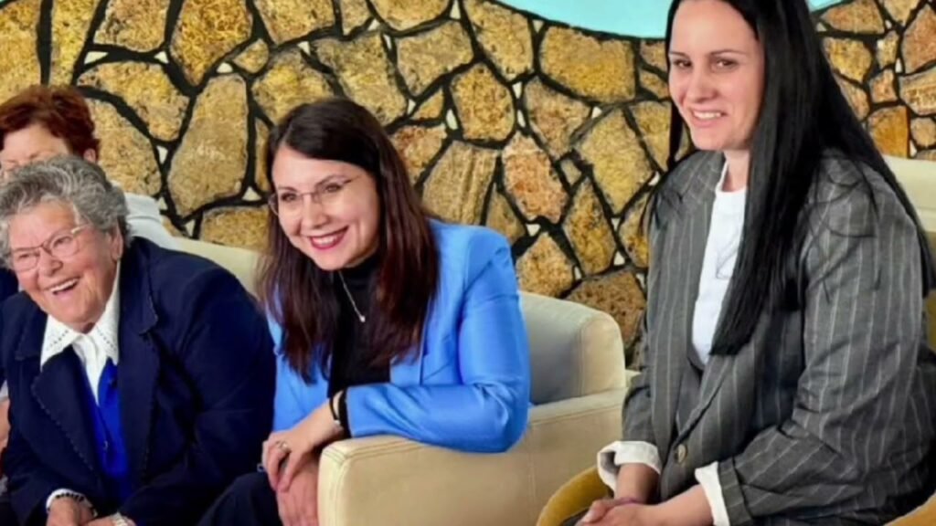 KRYEBASHKIAKIA SEFA TAKIM ME GRATE E GORRESE KRYEBASHKIAKIA SEFA TAKIM ME GRATE E GORRESE