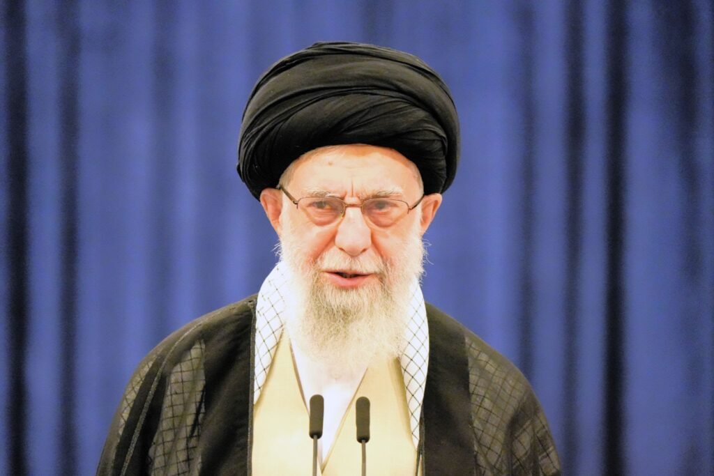 A do të mund të mbrojë Khamenei hegjemoninë e tij, apo është afër humbjes së pushtetit? A do të mund të mbrojë Khamenei hegjemoninë e tij, apo është afër humbjes së pushtetit?