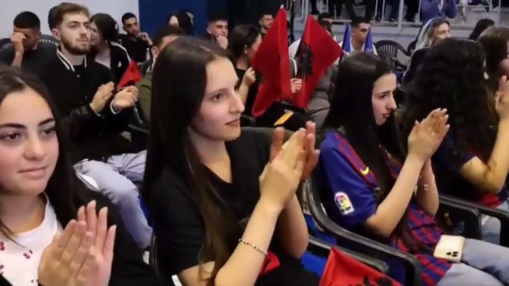 RAMA: KRENAR QË JENI ANGAZHUAR NË NJË FUSHATË HISTORIKE PËR SHQIPËRINË RAMA: KRENAR QË JENI ANGAZHUAR NË NJË FUSHATË HISTORIKE PËR SHQIPËRINË