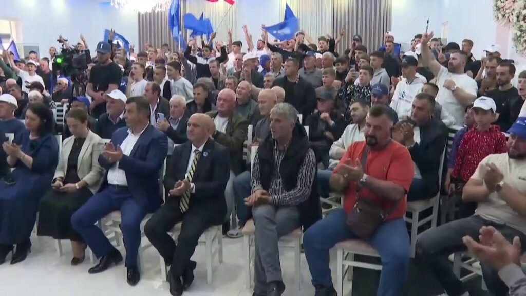 VIDEO/ Partia Demokratike e Shqipërisë, bashkëbisedim me minatorët në Bulqizë