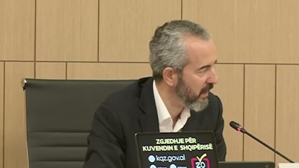BERISHA DENONCOI FENOMENIN E ‘TRENIT BULLGAR’ NË ELBASAN,CELIBASHI RASTI DUHET TË HETOHET BERISHA DENONCOI FENOMENIN E ‘TRENIT BULLGAR’ NË ELBASAN,CELIBASHI RASTI DUHET TË HETOHET