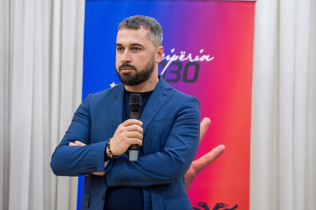 Asfloral Haxhiu, kandidati i ri i PS-së për Lushnjën