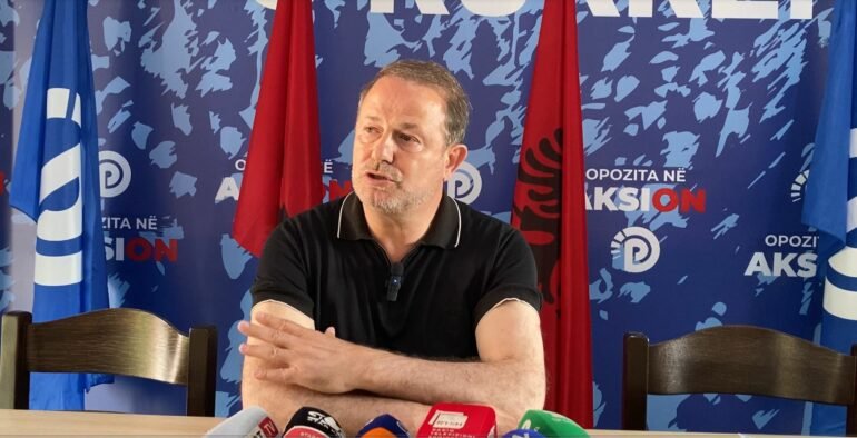 Akuzat për blerje votash, kandidati demokrat Gjin Gjoni procedohet për shpifje Akuzat për blerje votash, kandidati demokrat Gjin Gjoni procedohet për shpifje