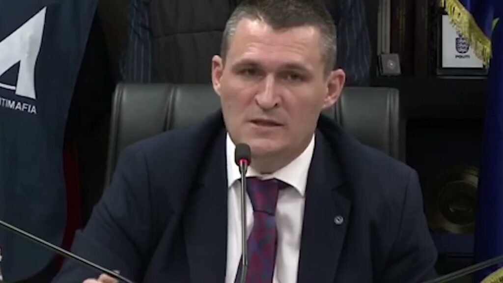 KU ISHTE QENDRA E GRUPIT KRIMINAL TË ZBULUAR, DUMANI BAZA ISHTE NË DURRËS S’JAPIM GJENERALITETE KU ISHTE QENDRA E GRUPIT KRIMINAL TË ZBULUAR, DUMANI BAZA ISHTE NË DURRËS S’JAPIM GJENERALITETE