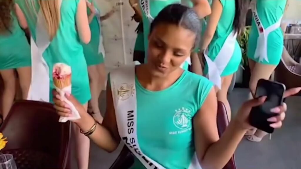 ”MISS GLOBE” VIZITË NË PASTIÇERI ”BLETA”