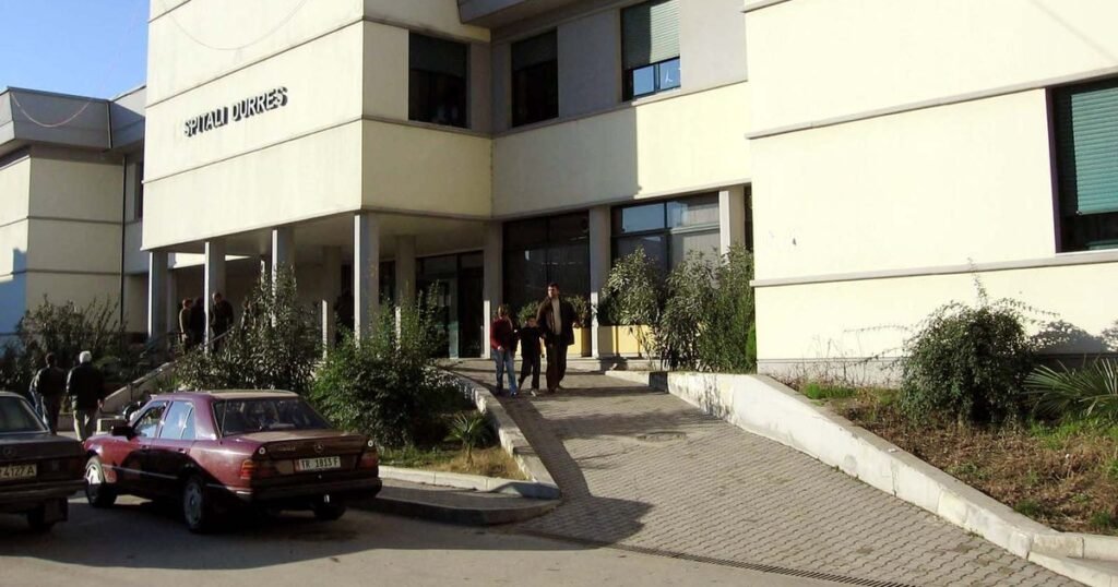 Turisti belg në gjendje kritike pas një aksidenti me Jet Ski në Durrës, arrestohet 51-vjeçari shqiptar për shkelje të rënda