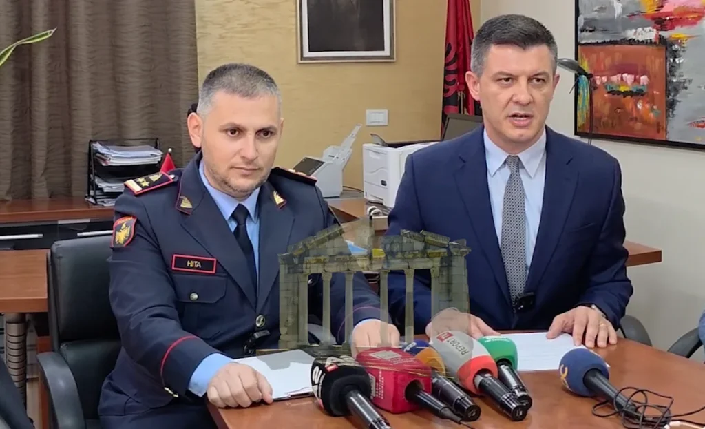 Grupi kriminal i armëve dhe kanabisit në Fier, arrestime dhe sekuestrime të shumta pas operacionit “Procedimi”