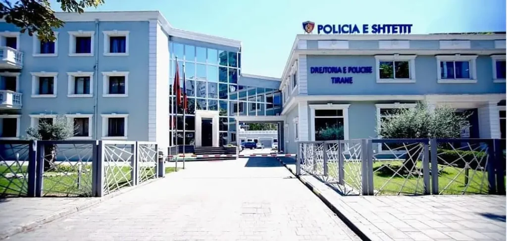 Samiti i SEECP sjell kufizime të lëvizjes në Tiranë më 16 qershor, njofton Policia e Shtetit Samiti i SEECP sjell kufizime të lëvizjes në Tiranë më 16 qershor, njofton Policia e Shtetit