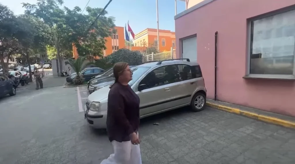 Thirrja e dytë në SPAK për Majlinda Bufin, hetime për zgjedhjet dhe kallëzimet nga banorët e Sukut Thirrja e dytë në SPAK për Majlinda Bufin, hetime për zgjedhjet dhe kallëzimet nga banorët e Sukut