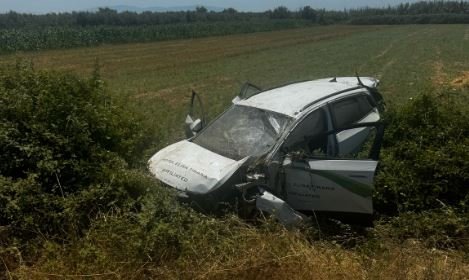 Turistët britanikë përfshihen në një aksident në autostradën Fier–Vlorë, shpëtojnë pa rrezik për jetën Turistët britanikë përfshihen në një aksident në autostradën Fier–Vlorë, shpëtojnë pa rrezik për jetën