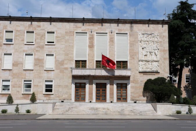Shqipëria dhe Serbia hapin rrugën për njohjen e pensioneve dhe sigurimeve shoqërore Shqipëria dhe Serbia hapin rrugën për njohjen e pensioneve dhe sigurimeve shoqërore