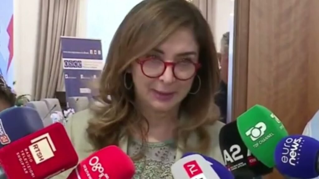 Aksioni për prishjen e ndërtimeve pa leje në Theth, Ballanca, Avokati i Popullit nuk ka asnjë ankesë Aksioni për prishjen e ndërtimeve pa leje në Theth, Ballanca, Avokati i Popullit nuk ka asnjë ankesë