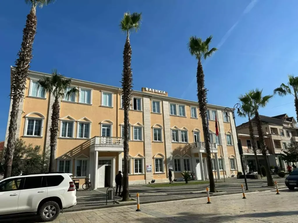 Bashkitë shqiptare thellojnë borxhet, 33 milionë euro detyrime të pashlyera në 2024 Bashkitë shqiptare thellojnë borxhet, 33 milionë euro detyrime të pashlyera në 2024