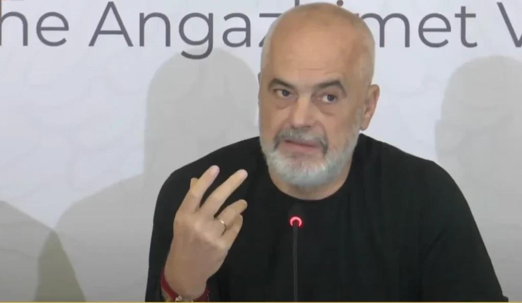 Rama godet Kadastën në Vlorë: emërimet politike po rrënojnë shtetin Rama godet Kadastën në Vlorë: emërimet politike po rrënojnë shtetin