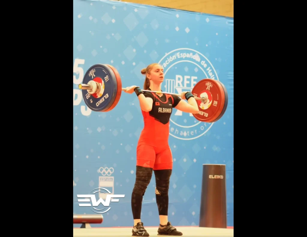 Tri medalje të arta dhe gjashtë rekorde nga Enkileda Carja në Madrid