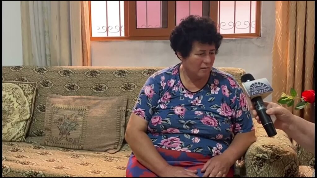 Familja Liçi në Lushnje ngre akuza ndaj policisë për ushtrim presioni ndaj kryefamiljarit Familja Liçi në Lushnje ngre akuza ndaj policisë për ushtrim presioni ndaj kryefamiljarit