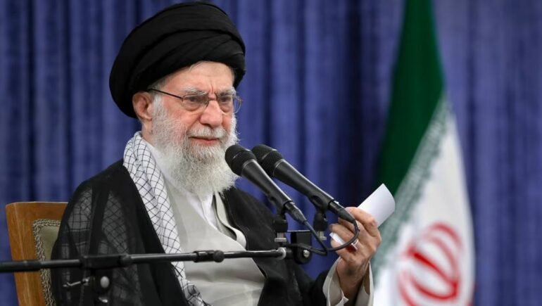Rishfaqja e Khamenei-t dhe sfida iraniane pas sulmeve izraelito-amerikane Rishfaqja e Khamenei-t dhe sfida iraniane pas sulmeve izraelito-amerikane