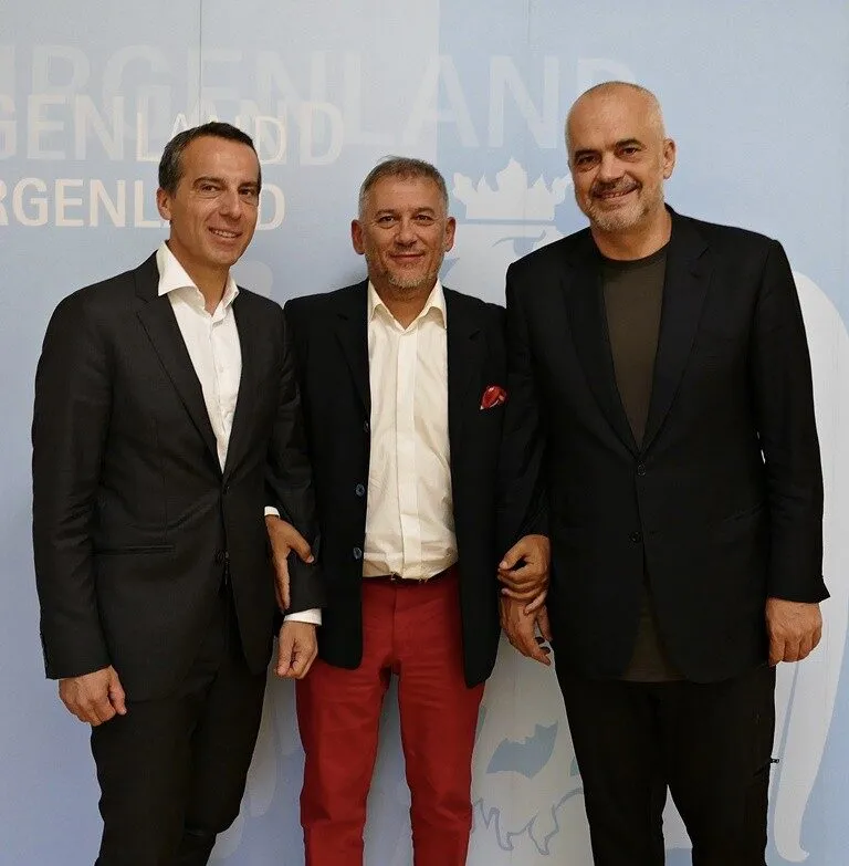 Ambasadori Velaj në Austri nën akuzë për plagjiaturë dhe lidhje të dyshimta