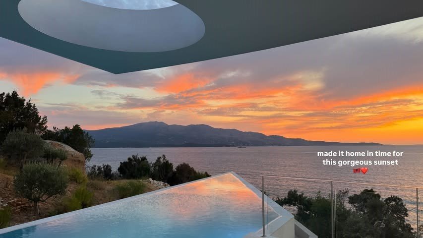 Dua Lipa nis pushimet në jugun e Shqipërisë pas koncertit në Sunny Hill