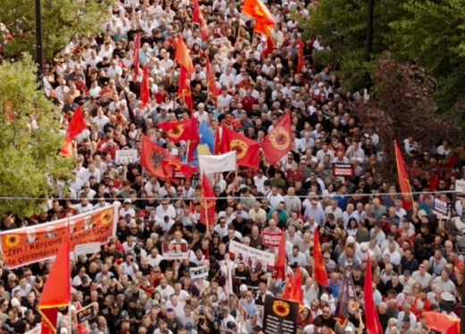 Protesta në mbështetje të ish-udheheqësve të UÇK-së, Rama postim për heshtjen e Kuvendit të Kosovës Protesta në mbështetje të ish-udheheqësve të UÇK-së, Rama postim për heshtjen e Kuvendit të Kosovës