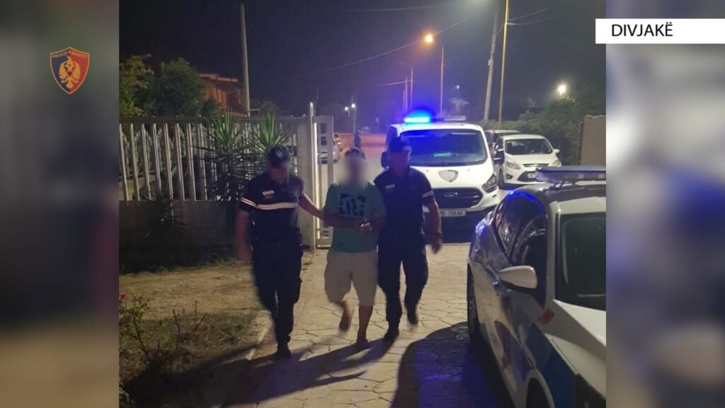Dy të arrestuar për zjarrvënie në Divjakë dhe Mallakastër