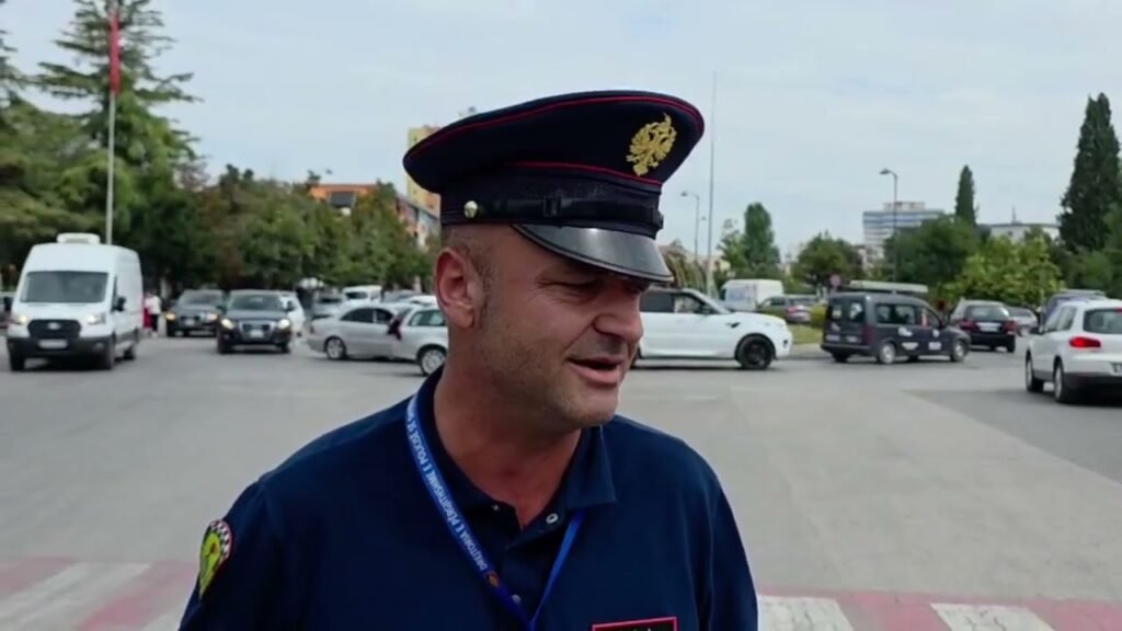 Aksidentet në Fier, flet shefi i sektorit të policisë rrugore Aksidentet në Fier, flet shefi i sektorit të policisë rrugore