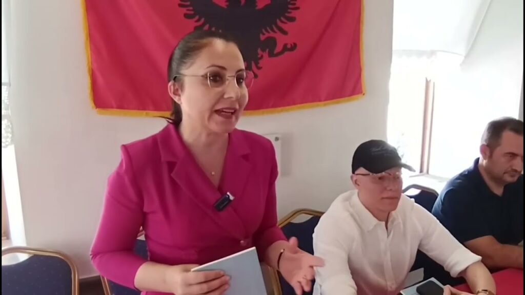 Aktivitete patriotike në Shtëpinë e Kongresit Arsimor të vitit 1920