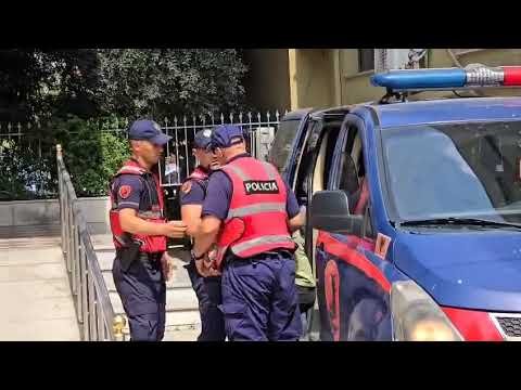 Arrest me burg për vrasjen në Divjakë Arrest me burg për vrasjen në Divjakë
