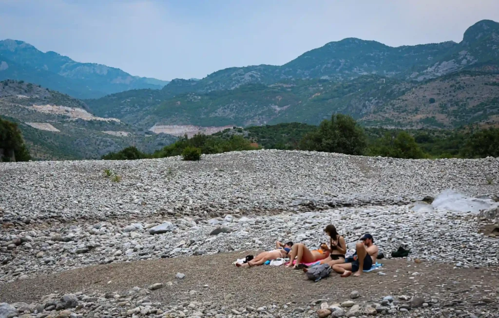 Franca dhe Gjermania rrisin praninë në turizmin shqiptar Franca dhe Gjermania rrisin praninë në turizmin shqiptar