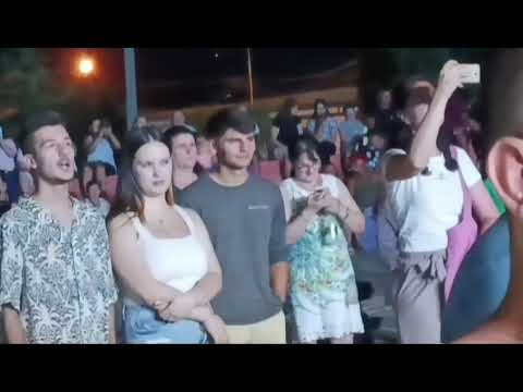 Festa verore ndez Kuçovën me muzikë dhe emocione Festa verore ndez Kuçovën me muzikë dhe emocione